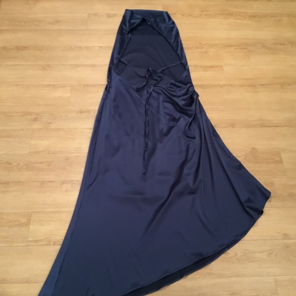 NWT Satin Mock Neck Backless Midi Cocktail Dress Size XL - Picture 8 of 8